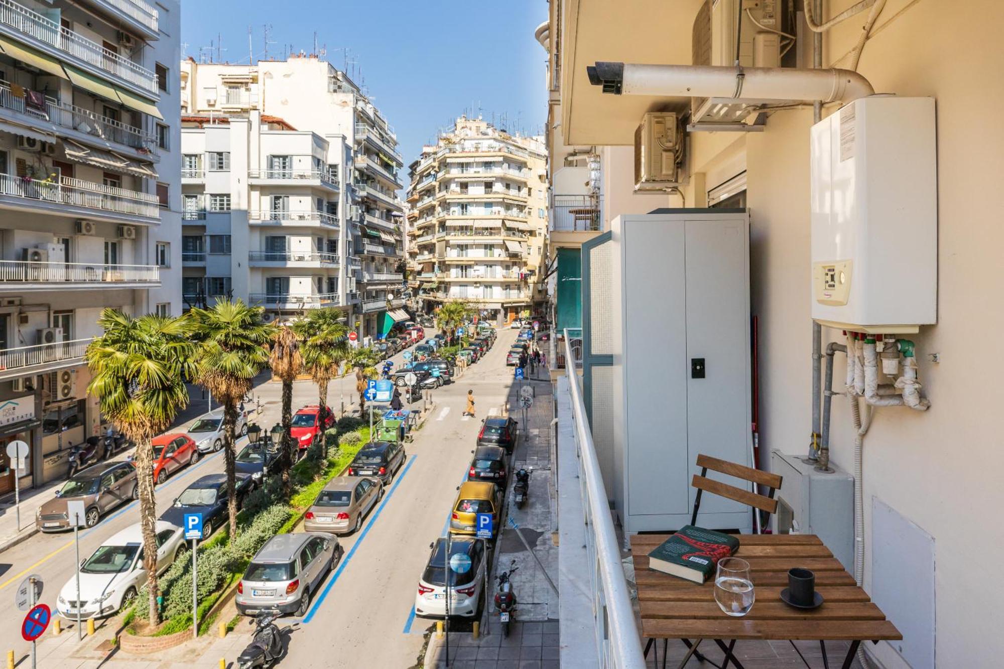 Tropical & Faces By Nest Apartment Thessaloníki Luaran gambar